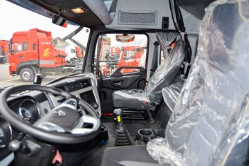 �����½� ����KLȼ�� 480���� 6X4 CNGǣ����(DFV4258GP6C)ͼƬ