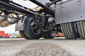 �����½� ����KLȼ�� 480���� 6X4 CNGǣ����(DFV4258GP6C)ͼƬ