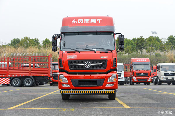 东风新疆 畅行D7V 430马力 4X2 牵引车