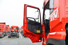东风新疆 畅行D7V 320马力 6X2 7.7米仓栅式载货车(高顶双卧)(国六)(DFV5257CCYGP6D)