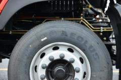 东风新疆 畅行D7V 320马力 6X2 7.7米仓栅式载货车(高顶双卧)(国六)(DFV5257CCYGP6D)