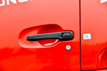 �����½� ����D7V 480���� 6X4 LNGǣ����(DFV4258GP6N)ͼƬ