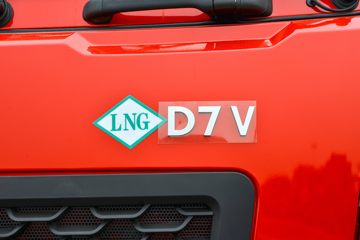 �����½� ����D7V 480���� 6X4 LNGǣ����(DFV4258GP6N)ͼƬ