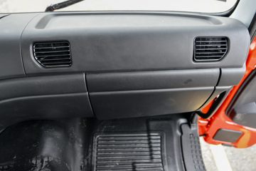 �����½� ����D7V 480���� 6X4 LNGǣ����(DFV4258GP6N)ͼƬ