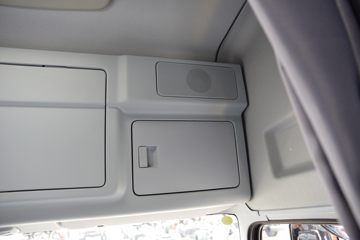 �����½� ����D7V 480���� 6X4 LNGǣ����(DFV4258GP6N)ͼƬ