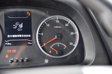 �����½� ����D7V 480���� 6X4 LNGǣ����(DFV4258GP6N)ͼƬ