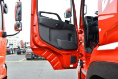 东风新疆 畅行D7V 480马力 6X4 LNG牵引车(DFV4258GP6N)