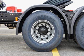 �����½� ����D7V 480���� 6X4 LNGǣ����(DFV4258GP6N)ͼƬ