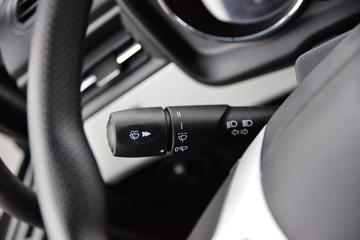 �����½� ���KRȼ�� 220���� 4X2 6.75��CNG��դʽ�ػ���(��ʿ��8��)(DFV5182CCYGP6N)ͼƬ