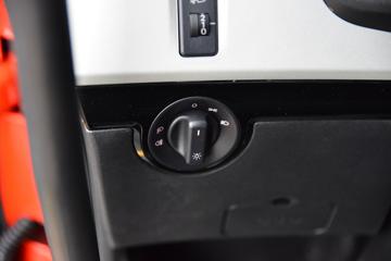 �����½� ���KRȼ�� 220���� 4X2 6.75��CNG��դʽ�ػ���(��ʿ��8��)(DFV5182CCYGP6N)ͼƬ