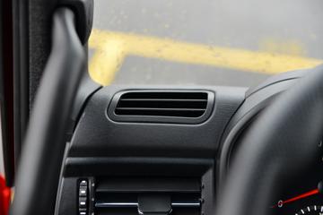 �����½� ���KRȼ�� 220���� 4X2 6.75��CNG��դʽ�ػ���(��ʿ��8��)(DFV5182CCYGP6N)ͼƬ