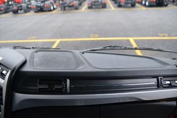 �����½� ���KRȼ�� 220���� 4X2 6.75��CNG��դʽ�ػ���(��ʿ��8��)(DFV5182CCYGP6N)ͼƬ