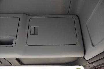 �����½� ���KRȼ�� 220���� 4X2 6.75��CNG��դʽ�ػ���(��ʿ��8��)(DFV5182CCYGP6N)ͼƬ