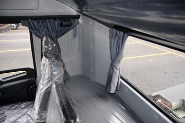 �����½� ���KRȼ�� 220���� 4X2 6.75��CNG��դʽ�ػ���(��ʿ��8��)(DFV5182CCYGP6N)ͼƬ