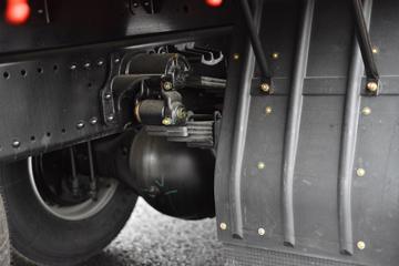 �����½� ���KRȼ�� 220���� 4X2 6.75��CNG��դʽ�ػ���(��ʿ��8��)(DFV5182CCYGP6N)ͼƬ