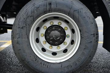 �����½� ���KRȼ�� 220���� 4X2 6.75��CNG��դʽ�ػ���(��ʿ��8��)(DFV5182CCYGP6N)ͼƬ