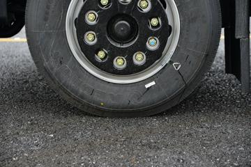 �����½� ���KRȼ�� 220���� 4X2 6.75��CNG��դʽ�ػ���(��ʿ��8��)(DFV5182CCYGP6N)ͼƬ