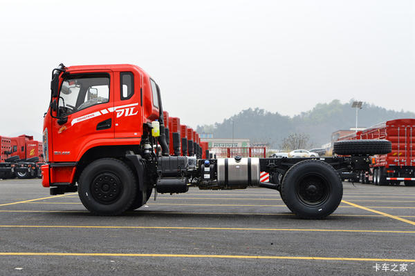 东风商用车4米两轴自卸降价2万 超低价格
