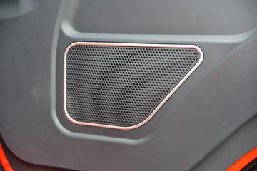 �����½� ����D1L 200���� 4X2 4����ж��(��ʿ��10��)ͼƬ