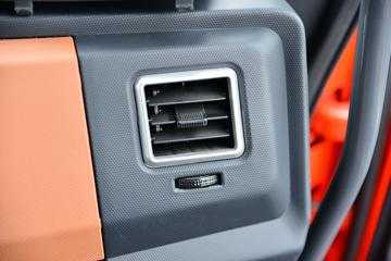 �����½� ����D1L 200���� 4X2 4����ж��(��ʿ��10��)ͼƬ