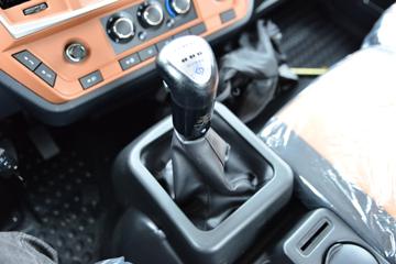 �����½� ����D1L 200���� 4X2 4����ж��(��ʿ��10��)ͼƬ