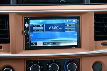 �����½� ����D1L 200���� 4X2 4����ж��(��ʿ��10��)ͼƬ