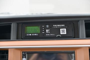 �����½� ����D1L 200���� 4X2 4����ж��(��ʿ��10��)ͼƬ