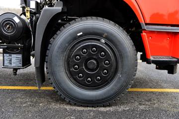 �����½� ����D1L 200���� 4X2 4����ж��(��ʿ��10��)ͼƬ