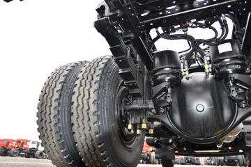 �����½� ����D1L 200���� 4X2 4����ж��(��ʿ��10��)ͼƬ