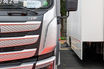 ���� ŷ������ 270���� 4X2 6.8�ײ�դʽ�ػ���(����)(BJ5181CCYY6AKL-01)ͼƬ