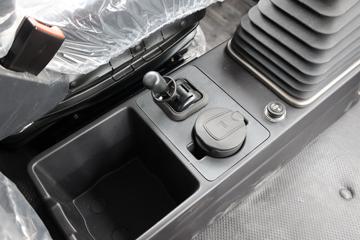 ���� ŷ������ 240���� 4X2 9.8����ʽ�ػ���(���غ���)(BJ5181XXYY6ANL-02)ͼƬ