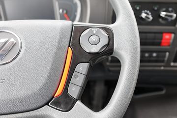 ���� ŷ������ 240���� 4X2 9.8����ʽ�ػ���(���غ���)(BJ5181XXYY6ANL-02)ͼƬ