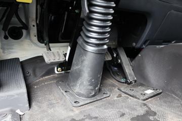 ���� ŷ������ 240���� 4X2 9.8����ʽ�ػ���(���غ���)(BJ5181XXYY6ANL-02)ͼƬ