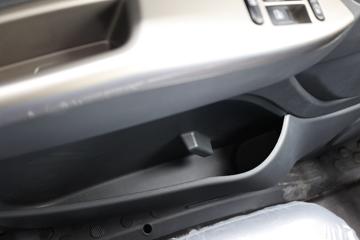 ���� ŷ������ 240���� 4X2 9.8����ʽ�ػ���(���غ���)(BJ5181XXYY6ANL-02)ͼƬ