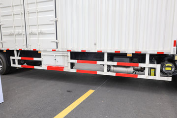 ���� ŷ������ 240���� 4X2 9.8����ʽ�ػ���(���غ���)(BJ5181XXYY6ANL-02)ͼƬ