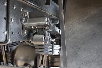 ���� ŷ������ 240���� 4X2 9.8����ʽ�ػ���(���غ���)(BJ5181XXYY6ANL-02)ͼƬ