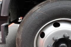 福田 欧曼行星 270马力 4X2 7.8米厢式载货车(BJ5181XXYY6ANL-01)