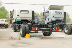 中国重汽HOWO 统帅 140马力 3.85米排半厢式轻卡(ZZ5047XXYF3315F144) 中国重汽HOWO 统帅 140马力 3.85米排半厢式轻卡(ZZ5047XXYF3315F144)