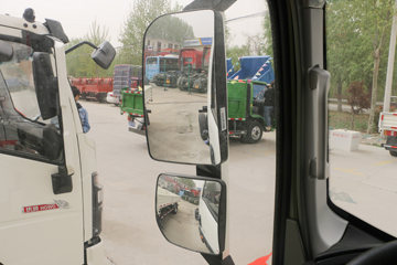 �й�����HOWO ͳ˧ 140���� 3.85���Ű���ʽ�ῨͼƬ