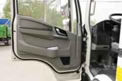 中国重汽HOWO 统帅 140马力 3.85米排半厢式轻卡(ZZ5047XXYF3315F144) 中国重汽HOWO 统帅 140马力 3.85米排半厢式轻卡(ZZ5047XXYF3315F144)