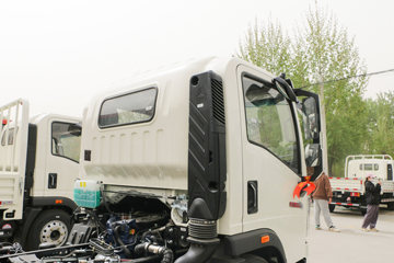 �й�����HOWO ͳ˧ 140���� 3.85���Ű���ʽ�ῨͼƬ