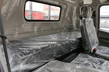 �й�����HOWO ͳ˧ 140���� 3.85���Ű������Ῠ(��ʿ��6��)ͼƬ