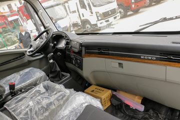 �й�����HOWO ͳ˧ 140���� 3.85���Ű������Ῠ(��ʿ��6��)ͼƬ