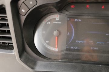�й�����HOWO ͳ˧ 140���� 3.85���Ű������Ῠ(��ʿ��6��)ͼƬ