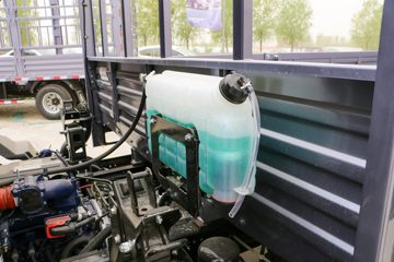 �й�����HOWO ͳ˧ 140���� 3.85���Ű������Ῠ(��ʿ��6��)ͼƬ