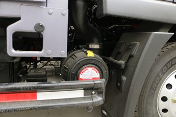 �й�����HOWO ͳ˧ 140���� 3.85���Ű������Ῠ(��ʿ��6��)ͼƬ