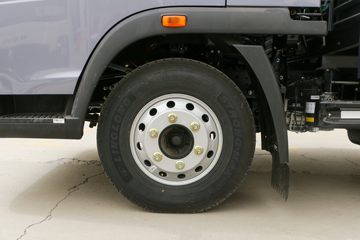 �й�����HOWO ͳ˧ 140���� 3.85���Ű������Ῠ(��ʿ��6��)ͼƬ