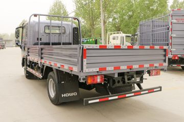 �й�����HOWO ͳ˧ 140���� 3.85���Ű������Ῠ(��ʿ��6��)ͼƬ