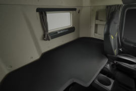 昆仑&nbsp;自卸车驾驶室                                               图片