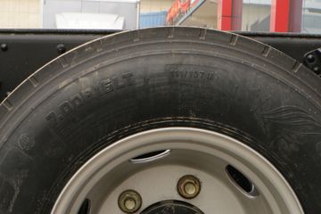 �й�����HOWO ͳ˧ 130���� 4.15��AMT�Զ������������Ῠ(����)ͼƬ